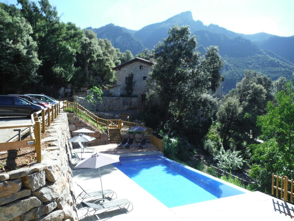 Viladomatrural La Nou de Bergueda Exterior photo